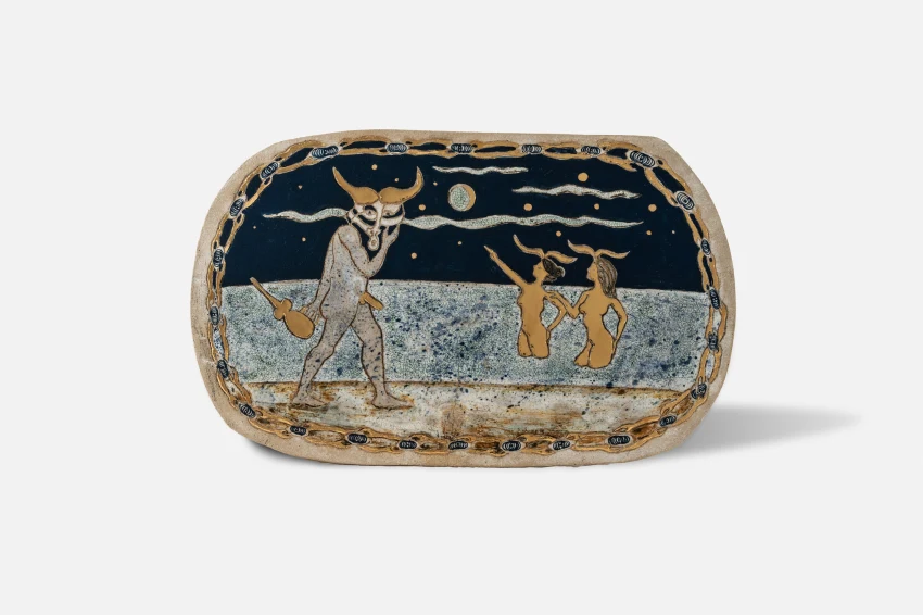 MERMAIDS AND MINOTAUR, 2025, Underglaze, glaze, gold luster on stoneware, 28 x 45,5 cm, courtesy Galerist and the artist.